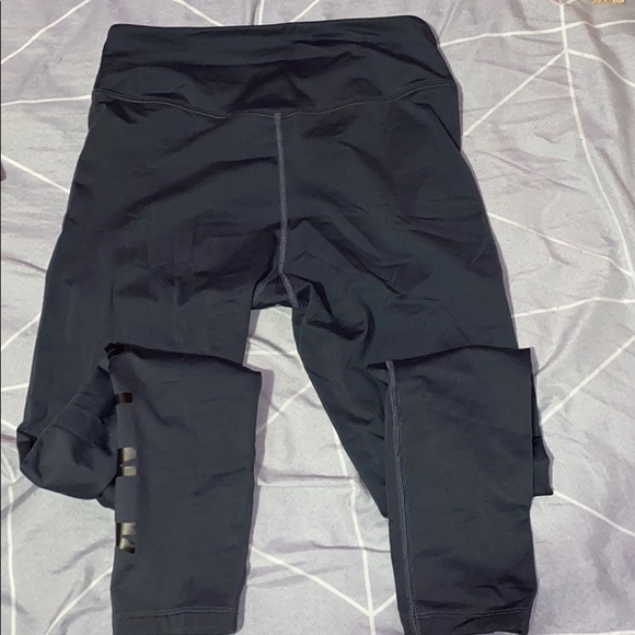 Pink leggings - Picture 4 of 5